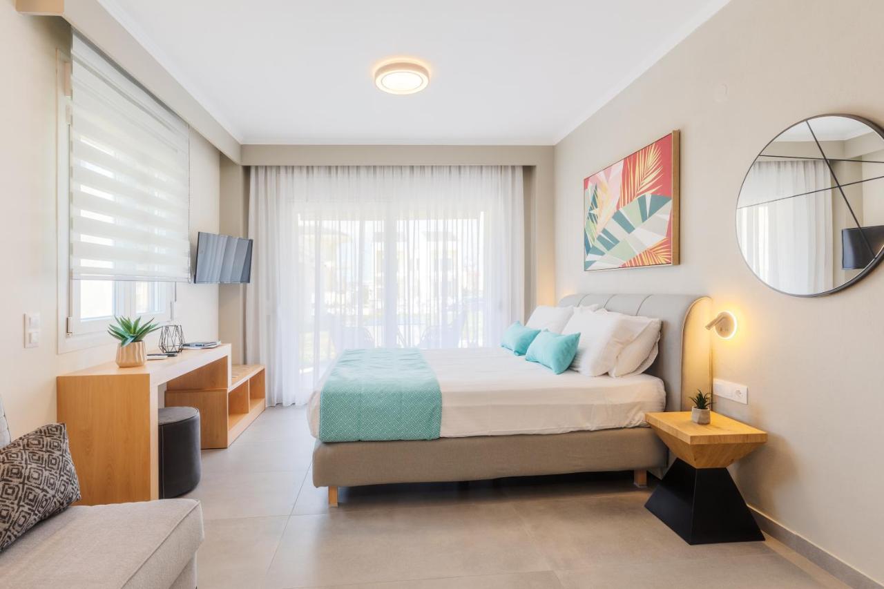 Bianco Mare Studios-Apartments Kalyves Polygyrou Екстериор снимка