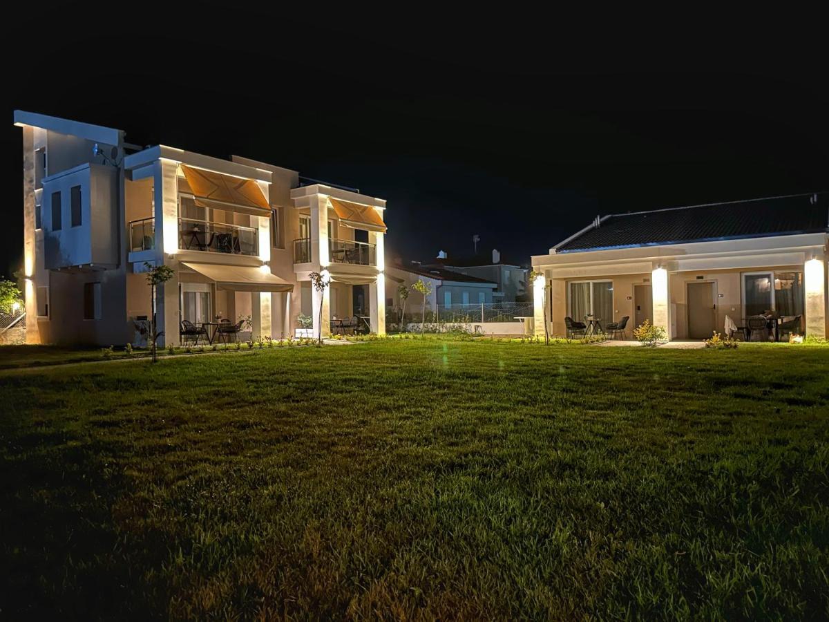 Bianco Mare Studios-Apartments Kalyves Polygyrou Екстериор снимка